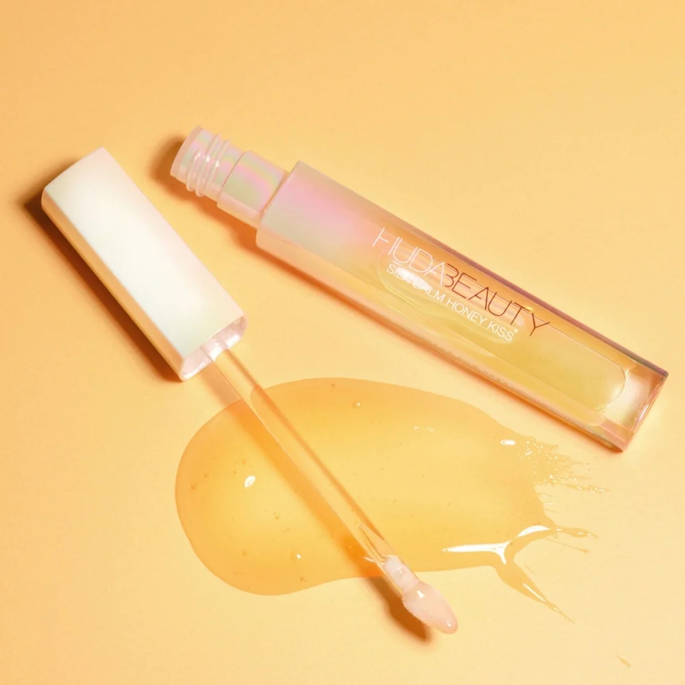 New!! 🧡 HUDA - Silk Balm Honey Kiss Plumping Lip Balm - Picture 1 of 6